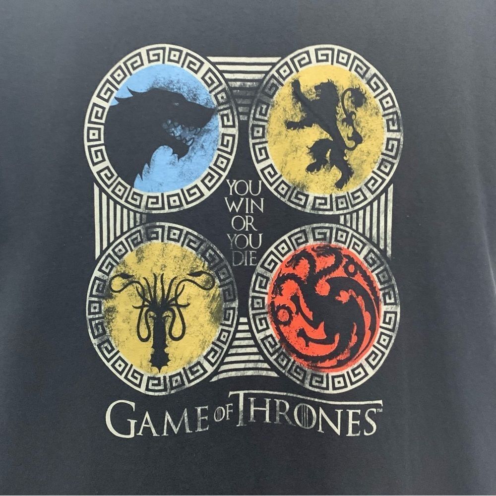 Game of Thrones Graphic T-Shirt Size Medium - Picture 2 of 5